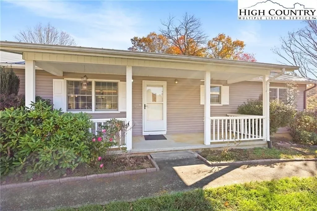 762 George Eggers Road, Banner Elk, NC 28604, Banner Elk, North Carolina, United States. - Photo 5