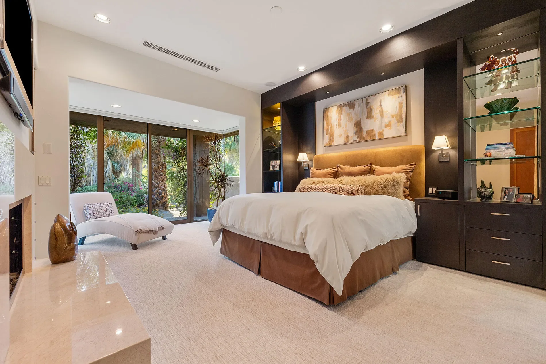 Gallery photo 10