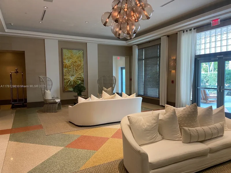 125 Ocean Dr U-0303, Miami Beach, Florida, United States. - Photo 24