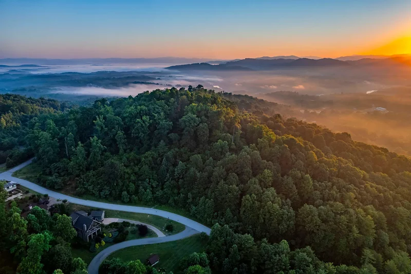 62 Destination Drive, Asheville, NC 28806, Asheville, North Carolina, United States. - Photo 35