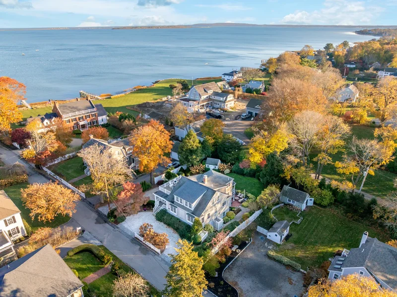 17 Winsor Street, Duxbury, MA 02332, Duxbury, Massachusetts, United States. - Photo 2