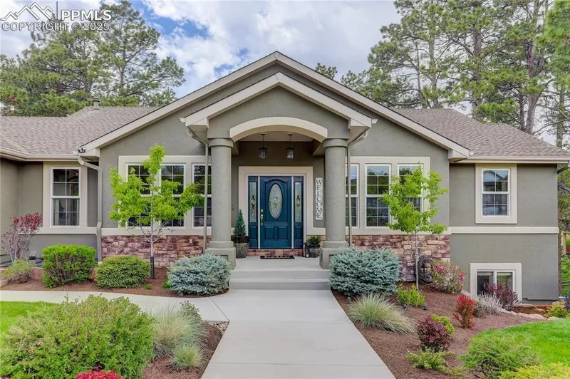 18190 Bakers Farm Road, Colorado Springs, CO 80908, Colorado Springs, Colorado, United States. - Photo 2