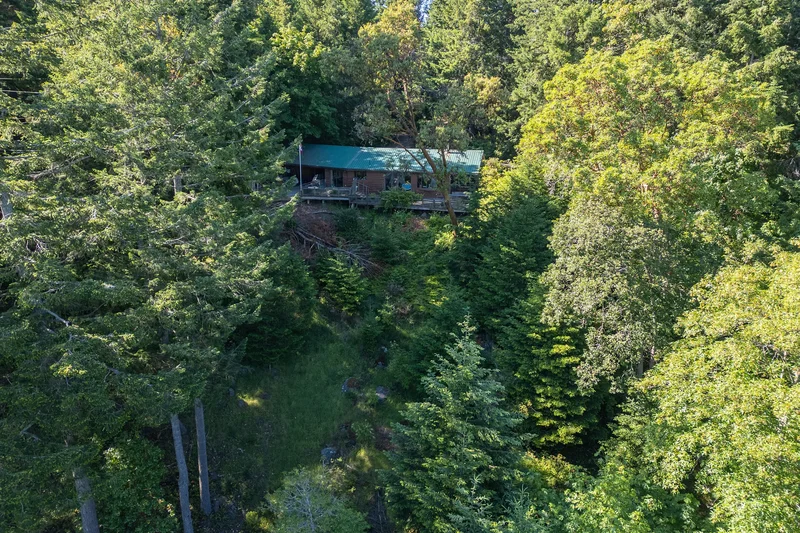 909 South Road, Gabriola Island, BC V0R 1X0, Gabriola, British Columbia, Canada. - Photo 28