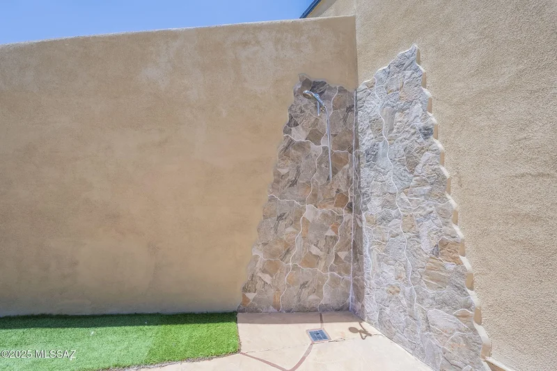 6060 N Camino Almonte, Tucson, AZ 85718, Tucson, Arizona, United States. - Photo 42