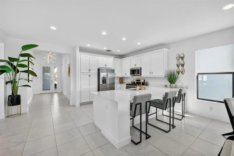 12446 SW Alongshore Dr, Port St. Lucie, Florida, United States. - Photo 29