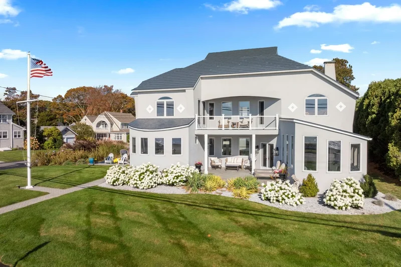 Stunning Contemporary Is Steps To Knollwood Beach