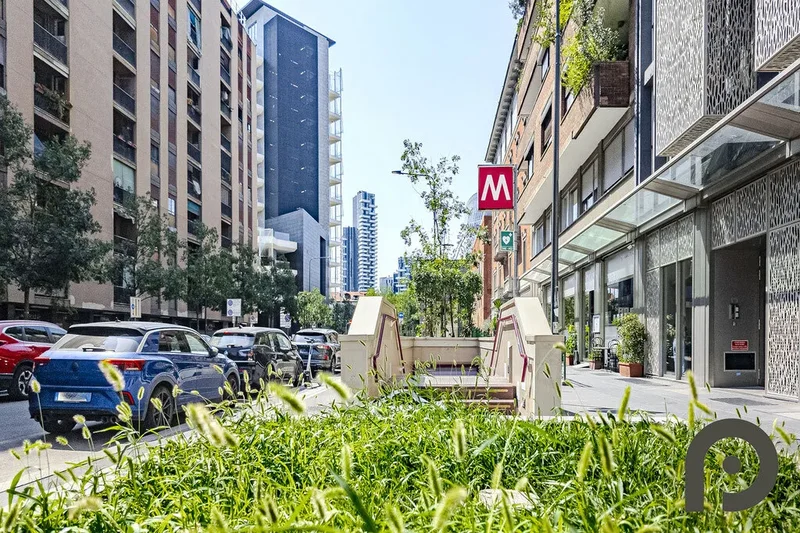 Via Cola Montano, Milan, Lombardy, Italy. - Photo 15