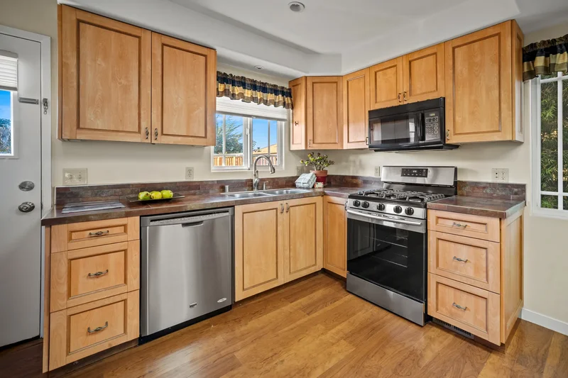 1717 Harding Street, Seaside, CA 93955, Sand City, California, United States. - Photo 10