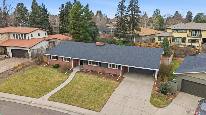 545 S Harrison Lane, Denver, Colorado, United States. - Photo 2