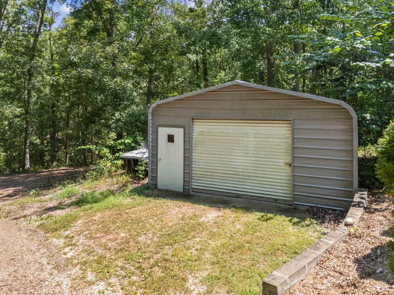 3438 Highway 13 N, Waverly, Tennessee, United States. - Photo 73