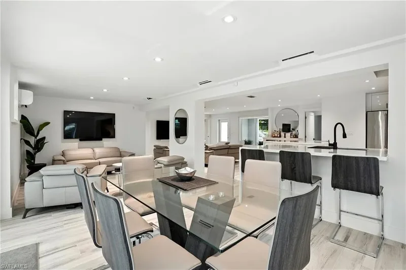 5 Glenview Manor DR, Fort Myers Beach, Florida, United States. - Photo 30