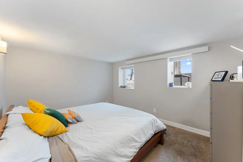 5325 Twin Lake Blvd E, MN, Brooklyn Center, Minnesota, United States. - Photo 32