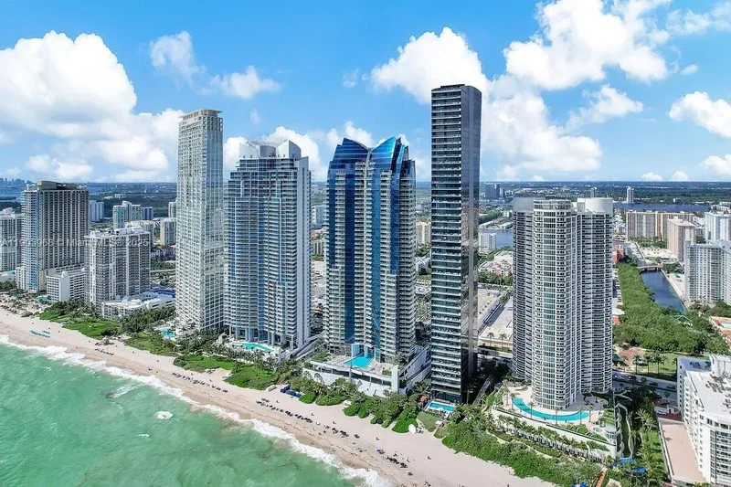 17121 Collins Ave, Golden Beach, Florida, United States. - Photo 63