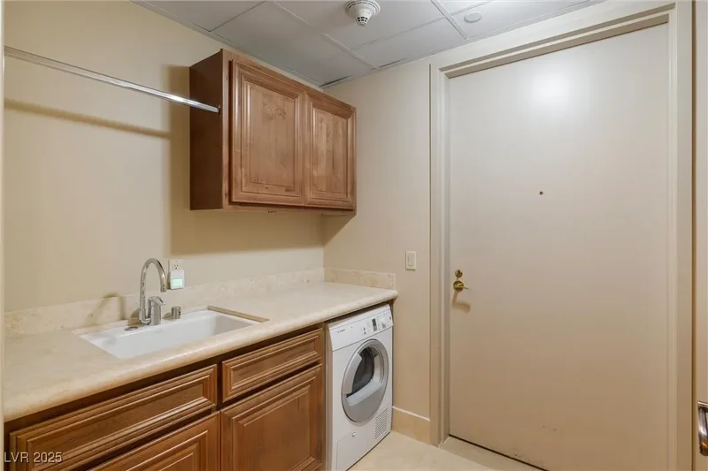 9103 Alta Drive 207, Las Vegas, Nevada, United States. - Photo 40