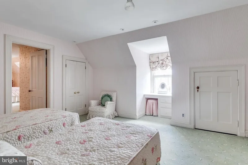 206 N View Terrace, Alexandria, VA 22301, Alexandria, Virginia, United States. - Photo 4