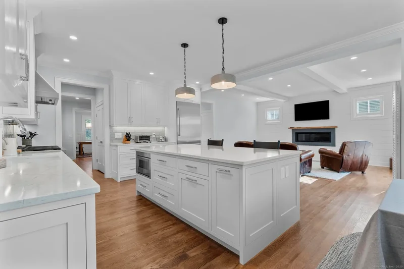 127 Paul Place, Fairfield, Connecticut, United States. - Photo 21