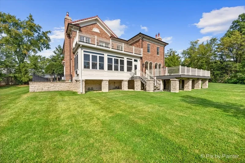 27 W Onwentsia Road, Lake Bluff, Illinois, United States. - Photo 80