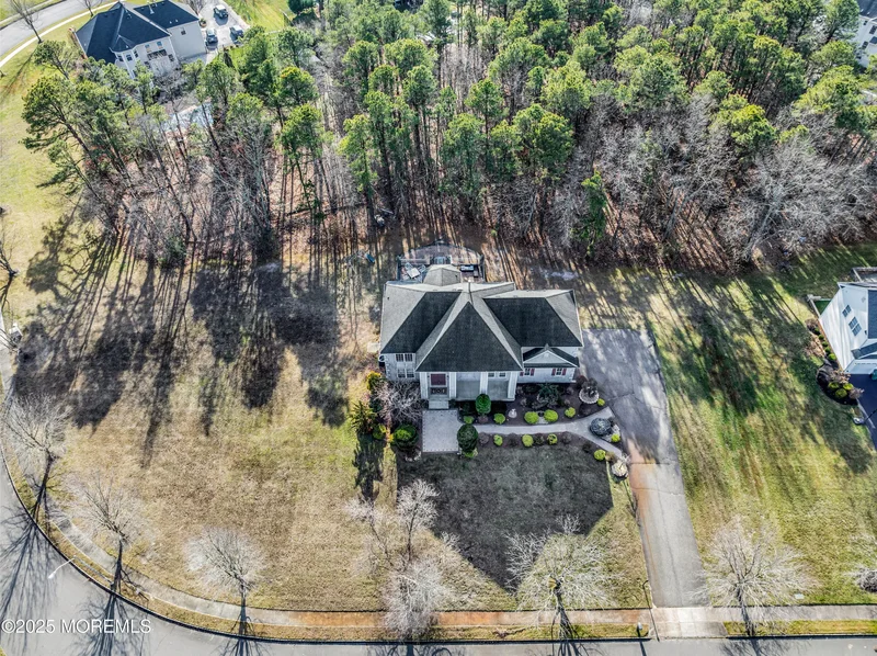 27 Stonehenge Court, Jackson, NJ 08527, Jackson Township, New Jersey, United States. - Photo 48