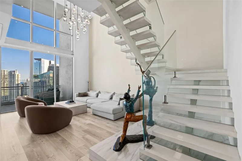 90 SW 3rd St PH-15, Miami, Florida, United States. - Photo 8