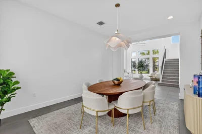 Thumbnail 111