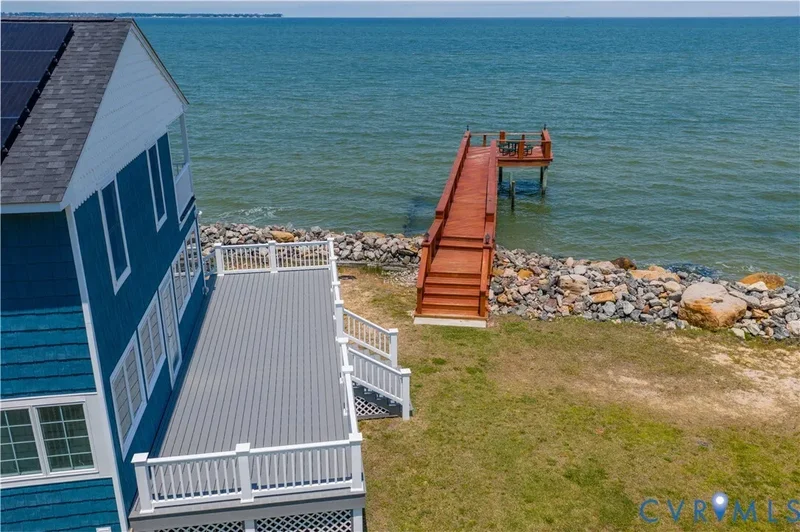 154 Riverside Drive, Deltaville, Virginia, United States. - Photo 37