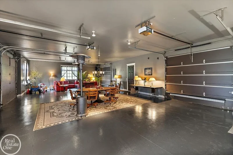 5350 Brewster, Oakland Township, MI, 48306, USA, Rochester, Michigan, United States. - Photo 47
