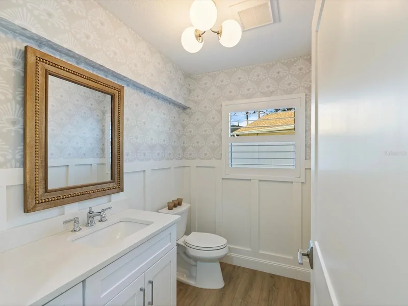 842 NOKOMIS AVENUE S, VENICE, FL 34285, Venice, Florida, United States. - Photo 35