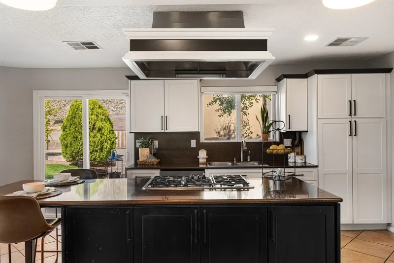 1809 Archuleta Drive NE, Albuquerque, NM 87112, Albuquerque, New Mexico, United States. - Photo 17