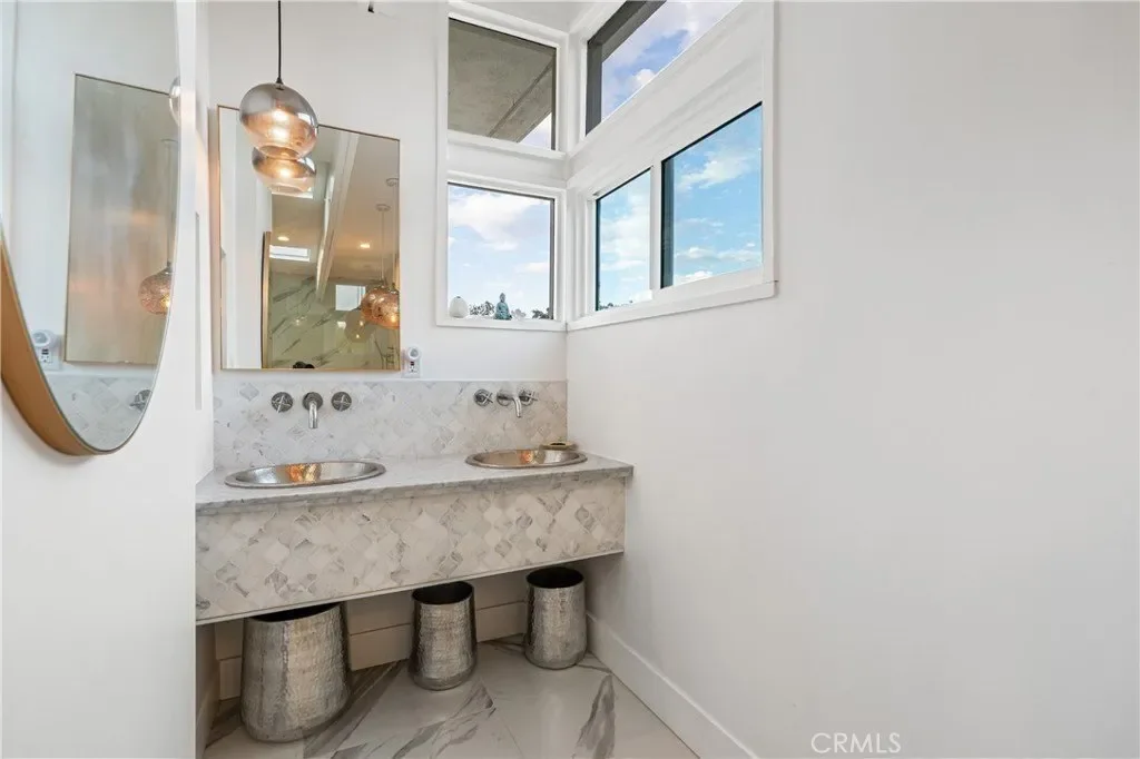 17042 Lisette, Granada Hills, CA, 91344, USA, Los Angeles, California, United States. - Photo 12