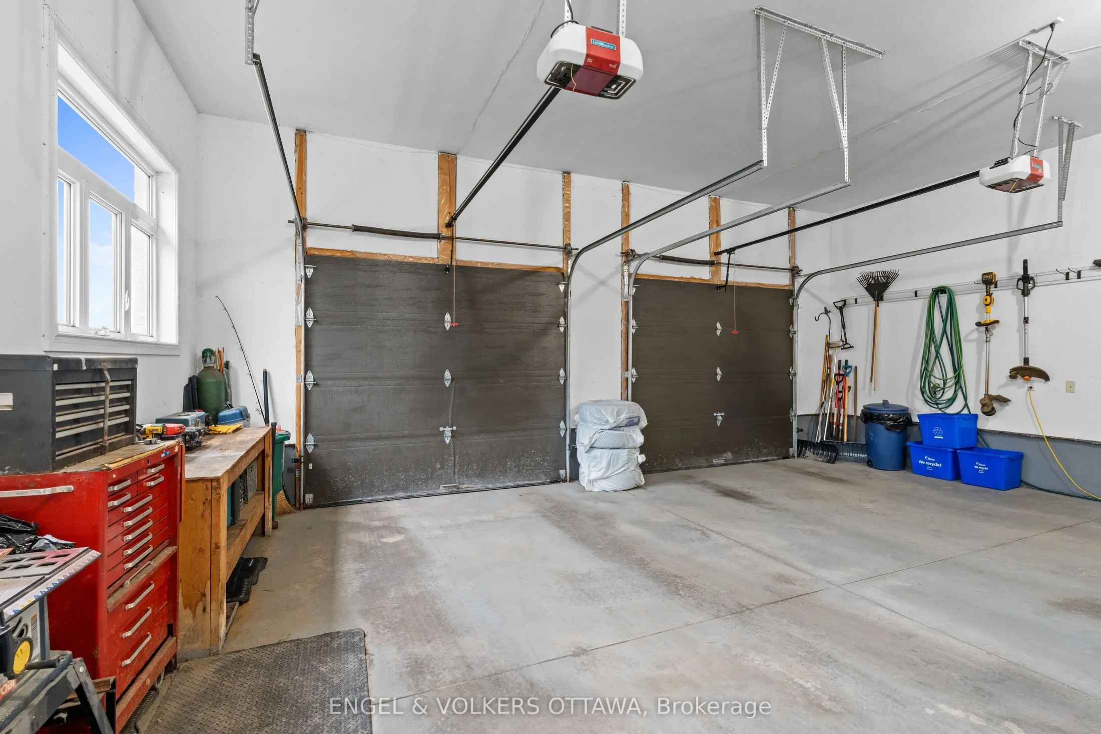 Gallery photo 3