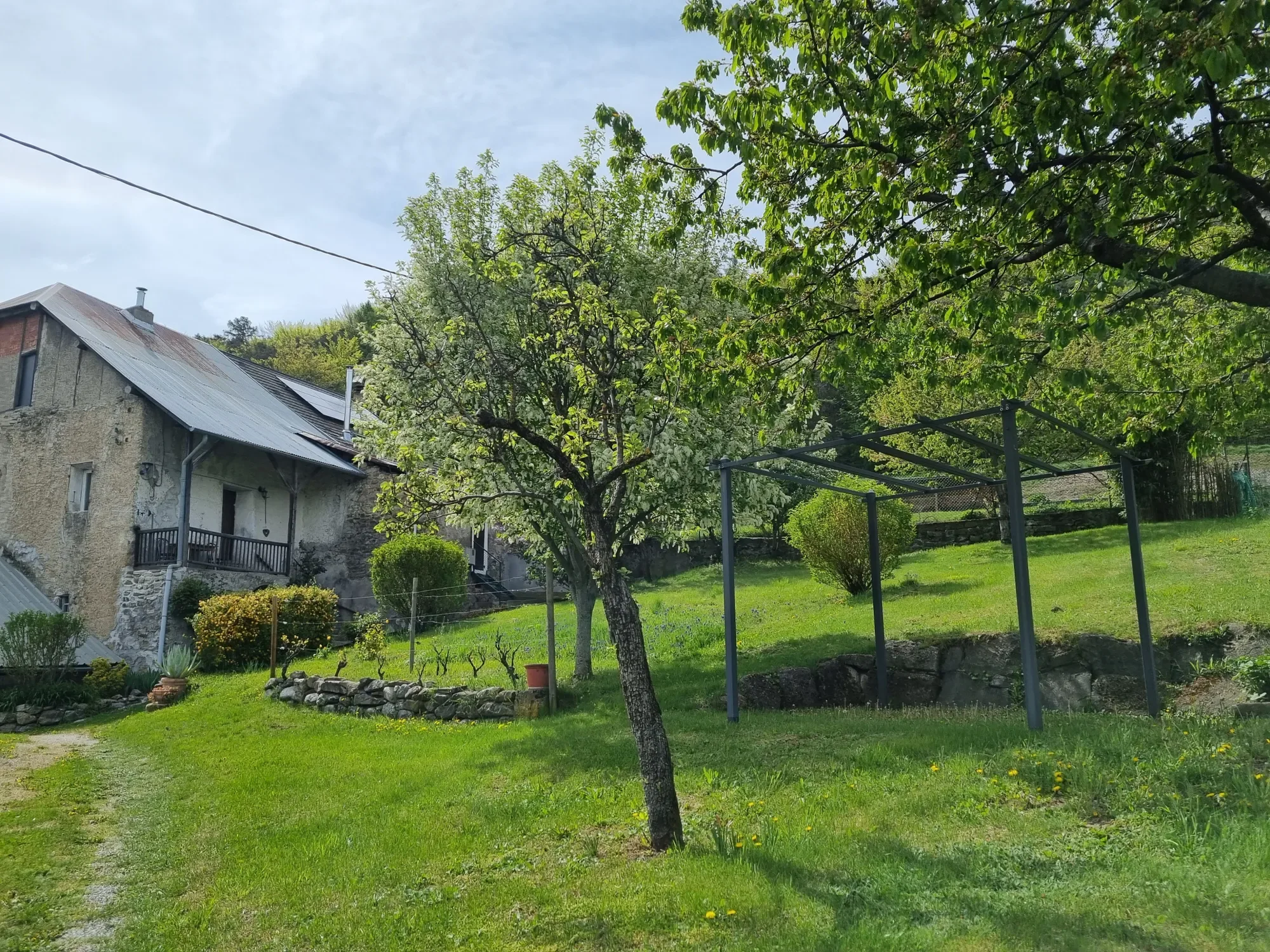 Embrun, Ontario, Canada. - Photo 9