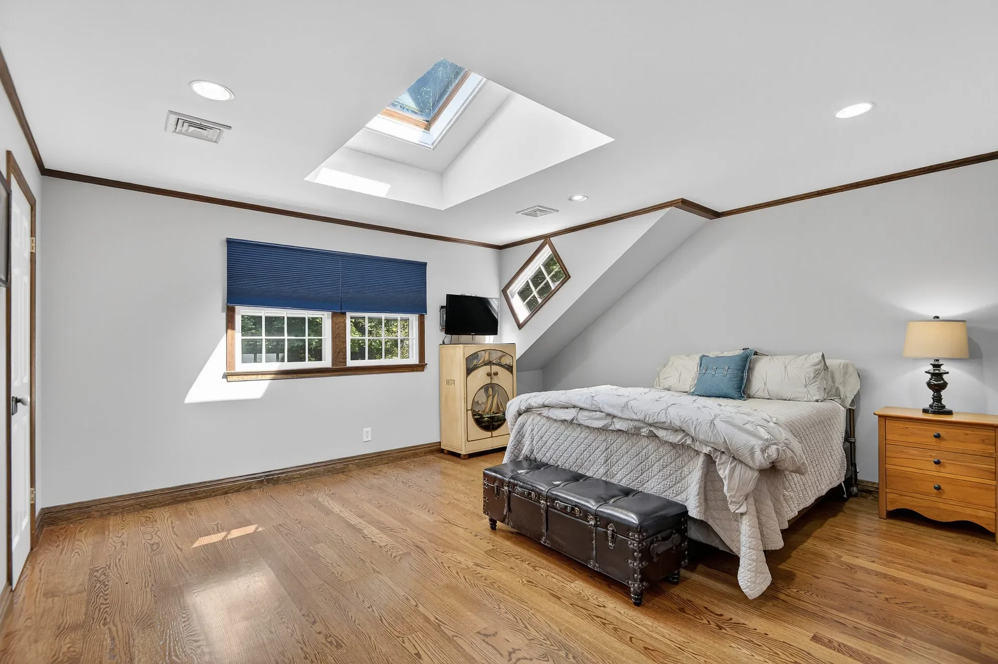 Gallery photo 10