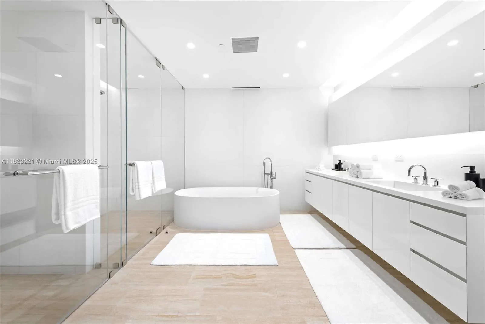 Gallery photo 10