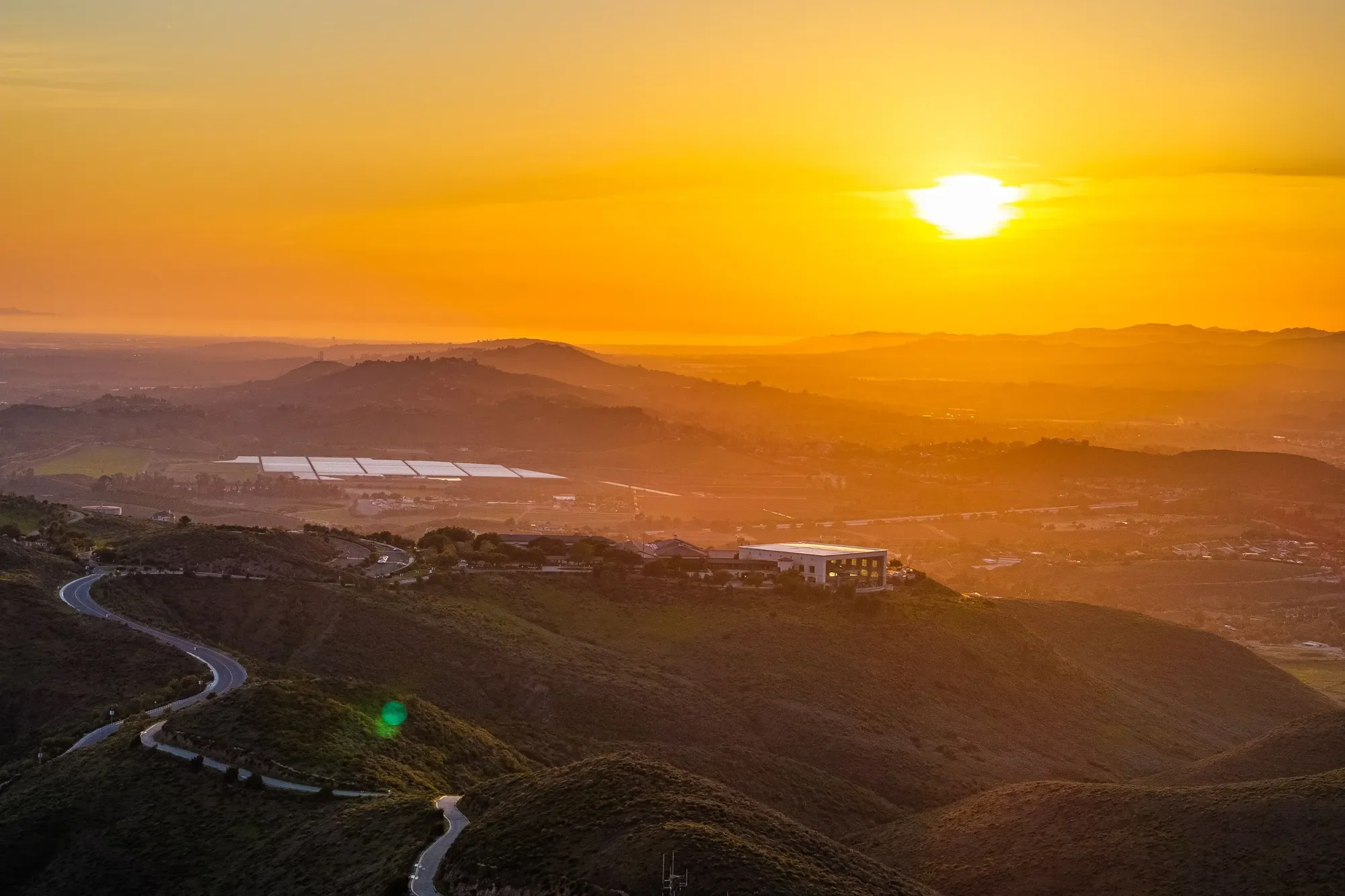 1008 N Country Club Drive, Simi Valley, CA 93065, Simi Valley, California, United States. - Photo 52