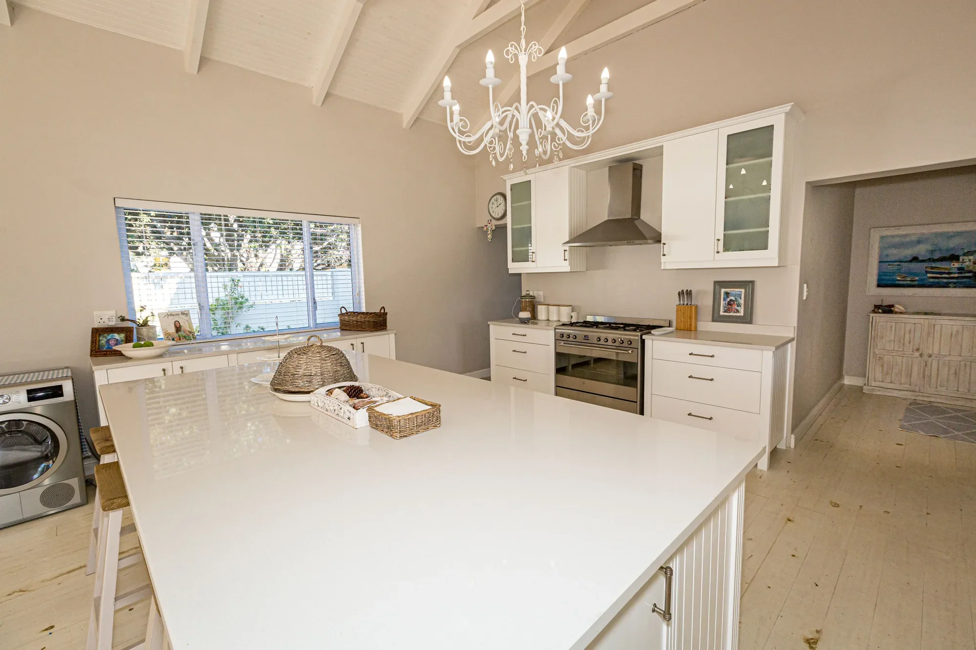 Gallery photo 8