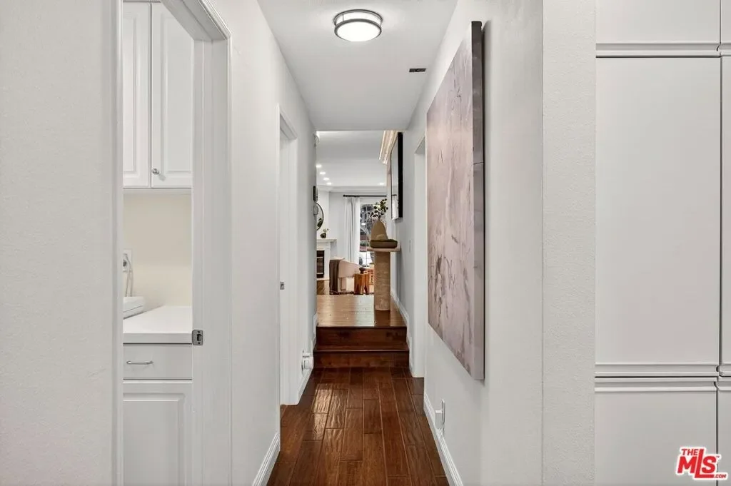 315 N Swall Drive 103, Beverly Hills, California, United States. - Photo 30
