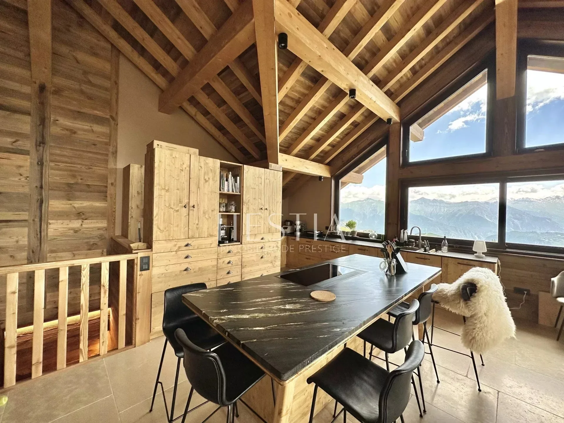 Gallery photo 4