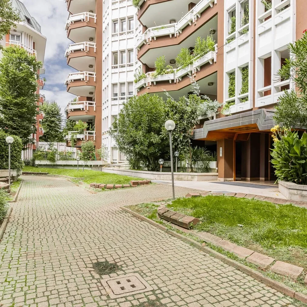 Via Fetonte, Lombardia, Milan, Lombardy, Italy. - Photo 48
