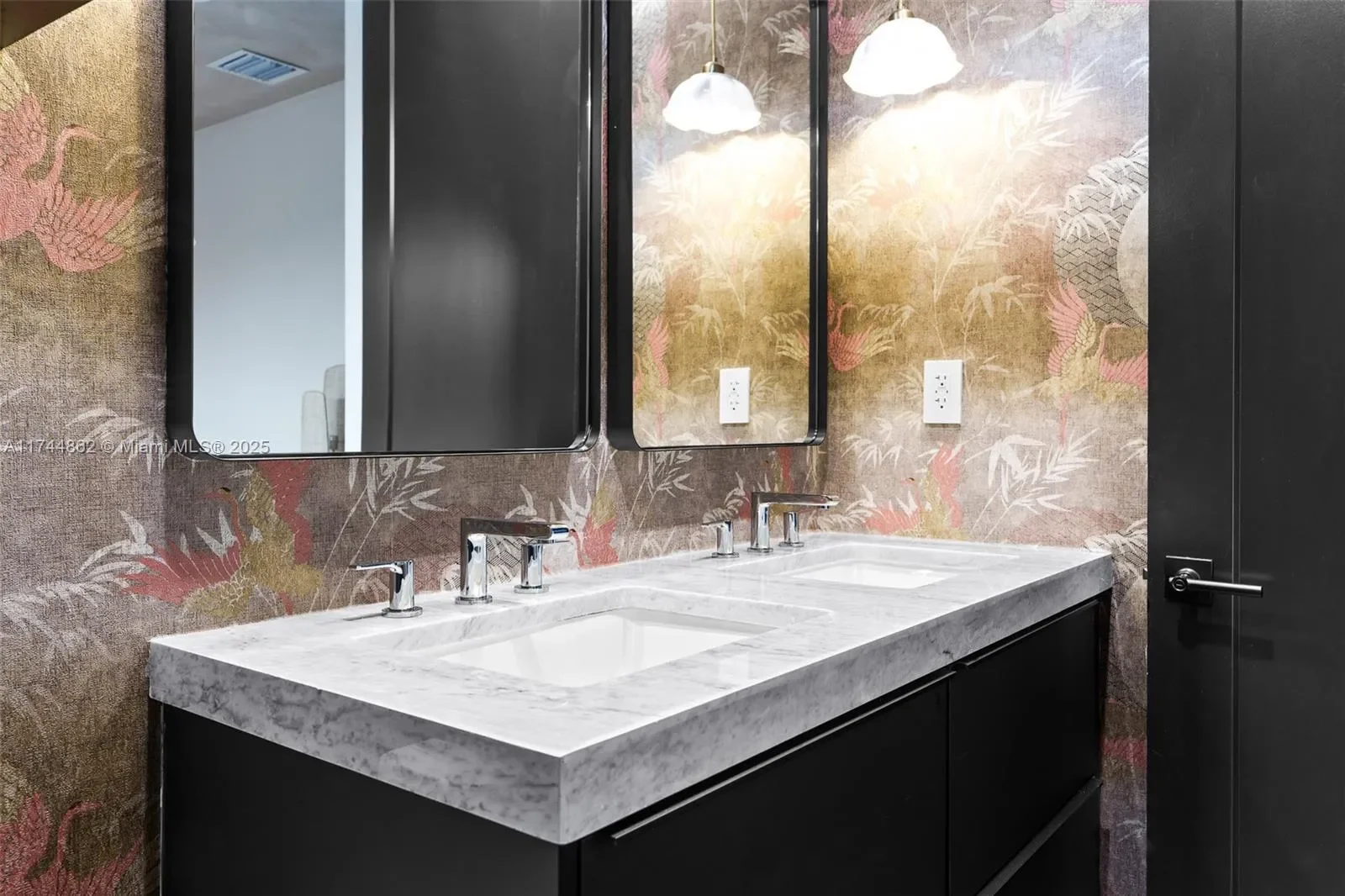 410 NW 52nd St, Miami, Florida, United States. - Photo 25