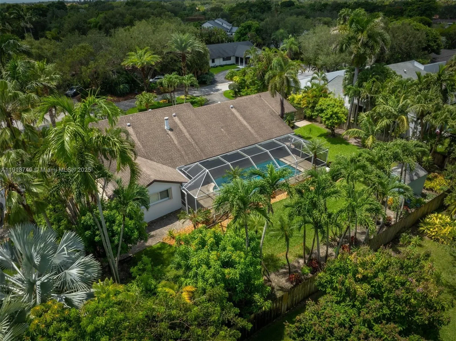 7605 SW 178th Ter, Cutler Bay, Florida, United States. - Photo 9