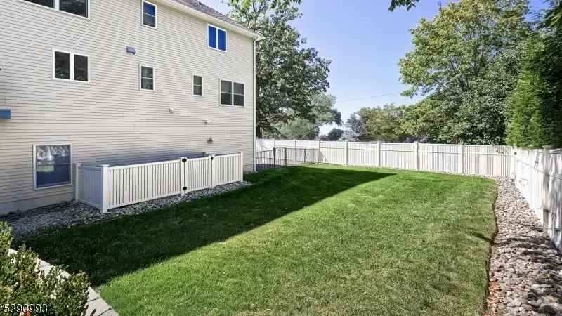 73 Tower Rd, Wayne Twp., NJ 07470, Wayne, New Jersey, United States. - Photo 22