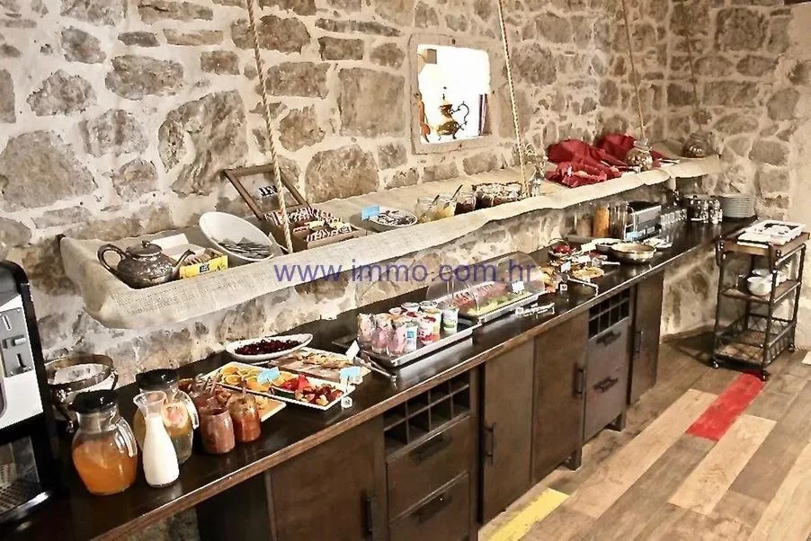 21000, Split, Croatia, Gradski kotar Grad, Split, Split-Dalmatia County. - Photo 7