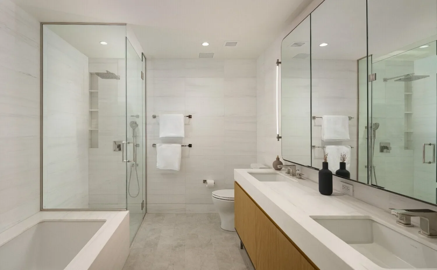 200E20th, 200 E 20TH ST, New York, New York, United States. - Photo 6