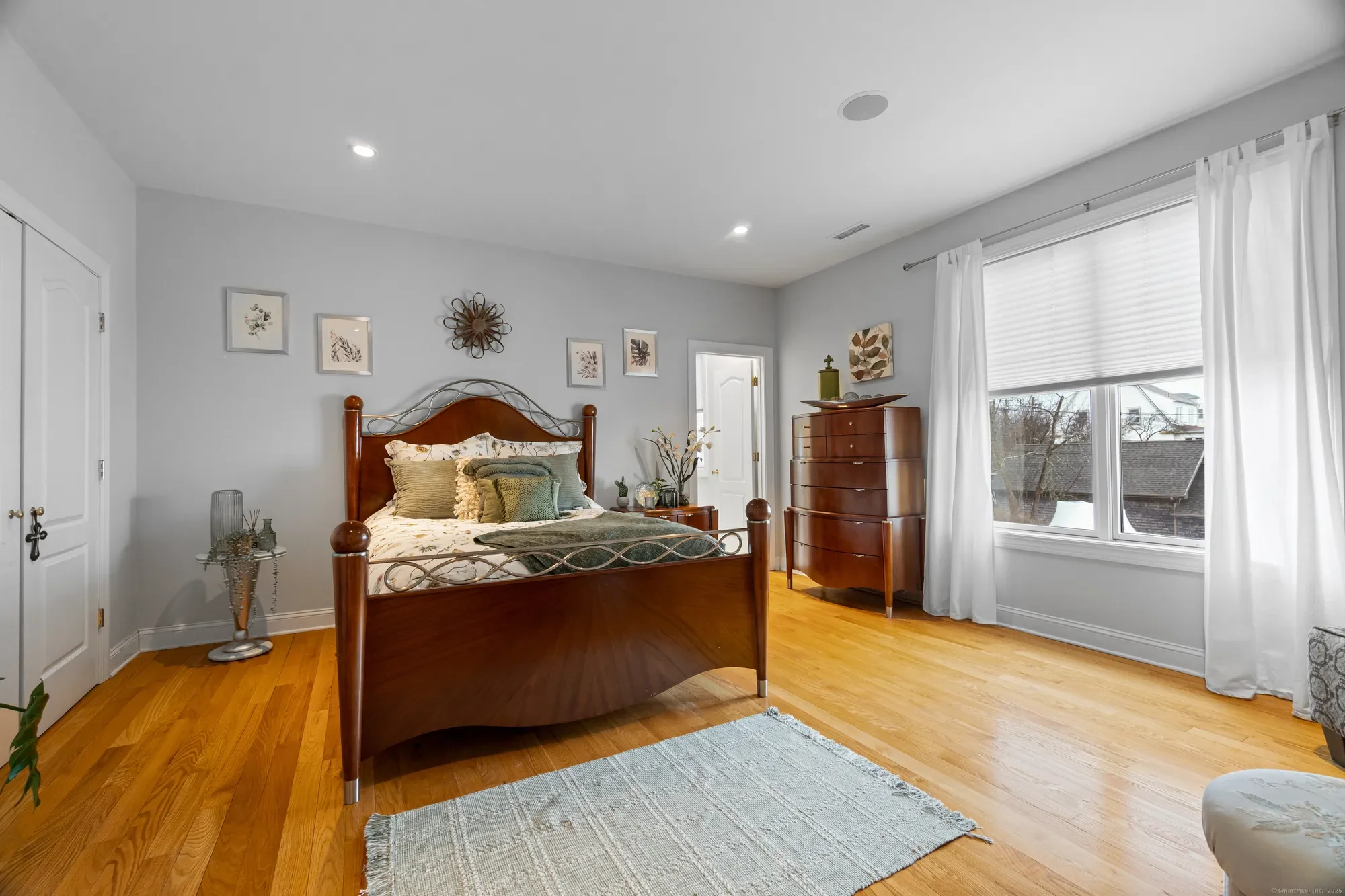 Gallery photo 5