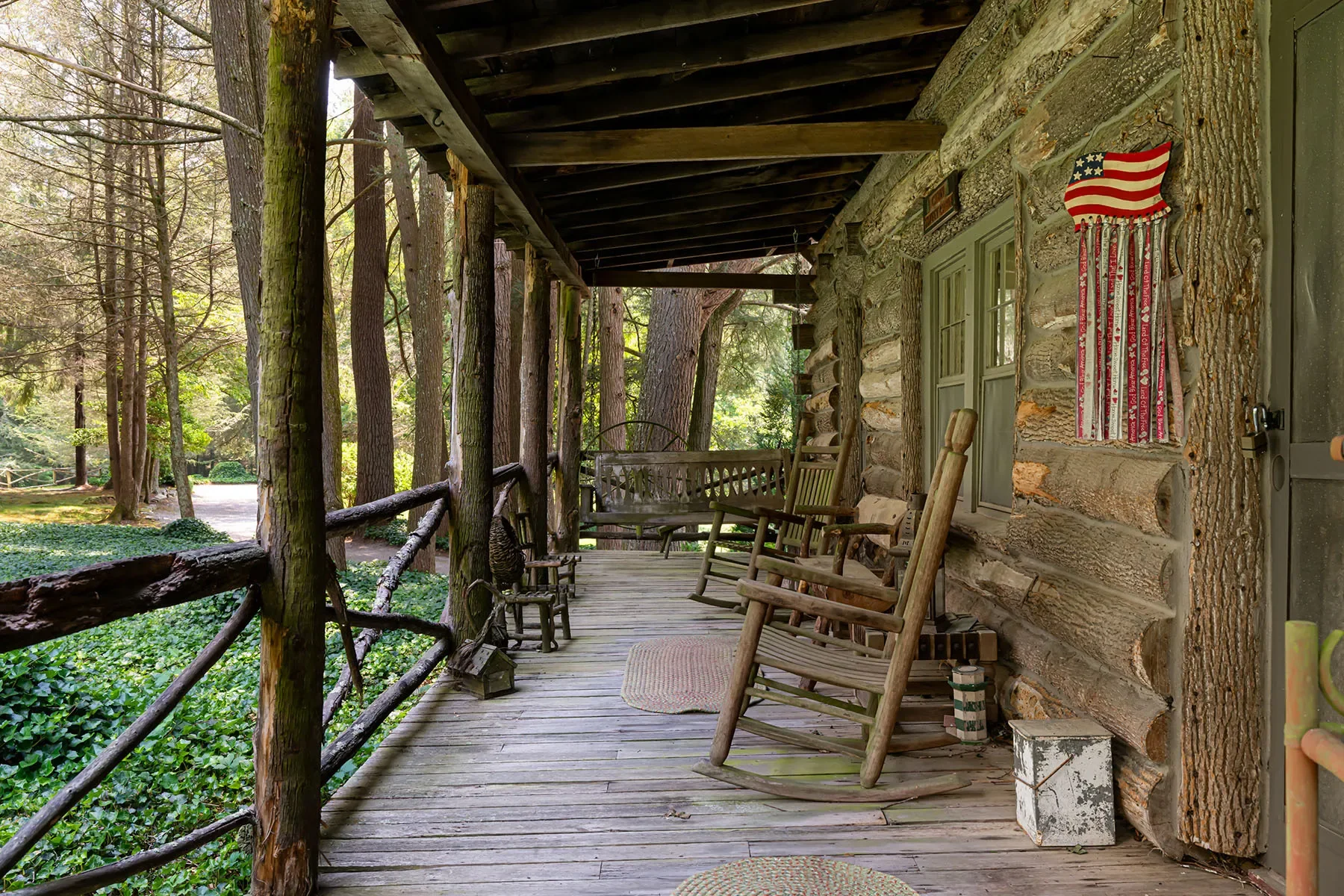 2531 Little River Road, Hendersonville, NC 28739, Laurel Park, North Carolina, United States. - Photo 34