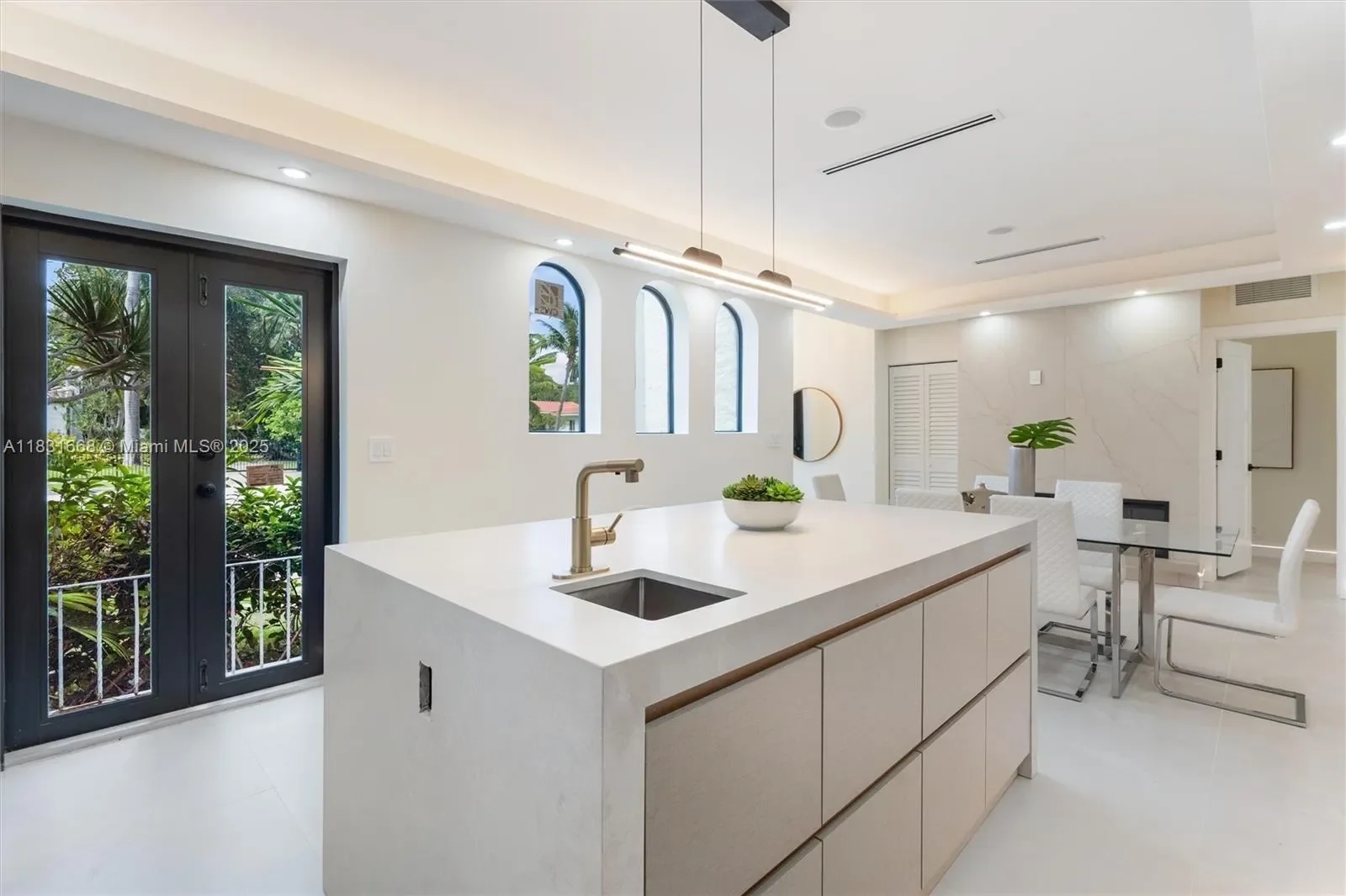 1108 Harrison St, Hollywood, Florida, United States. - Photo 3