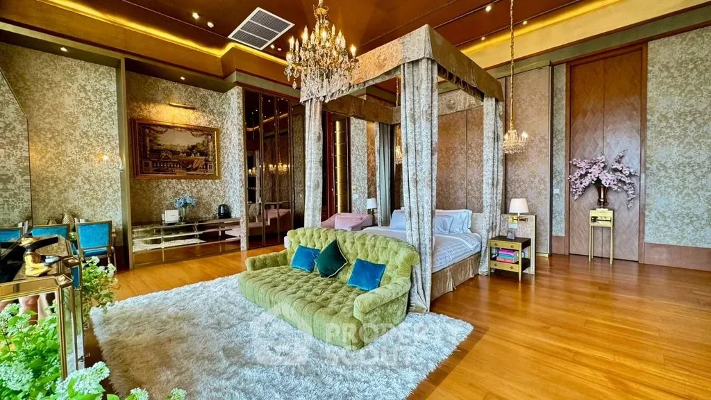 3 Soi Phrasat Court, Khwaeng Thung Maha Mek, Khet Sathon, Krung Thep Maha Nakhon 10120, Thailand, Bangkok, Krung Thep Maha Nakhon, Thailand. - Photo 1