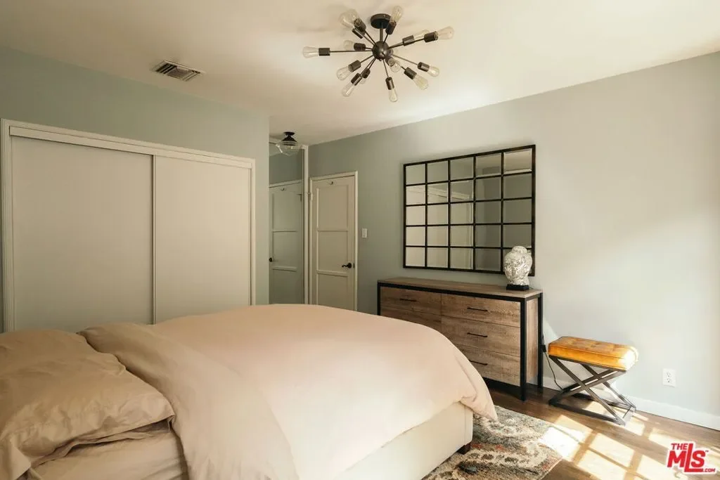 816 Hyperion Avenue, Los Angeles, California, United States. - Photo 38