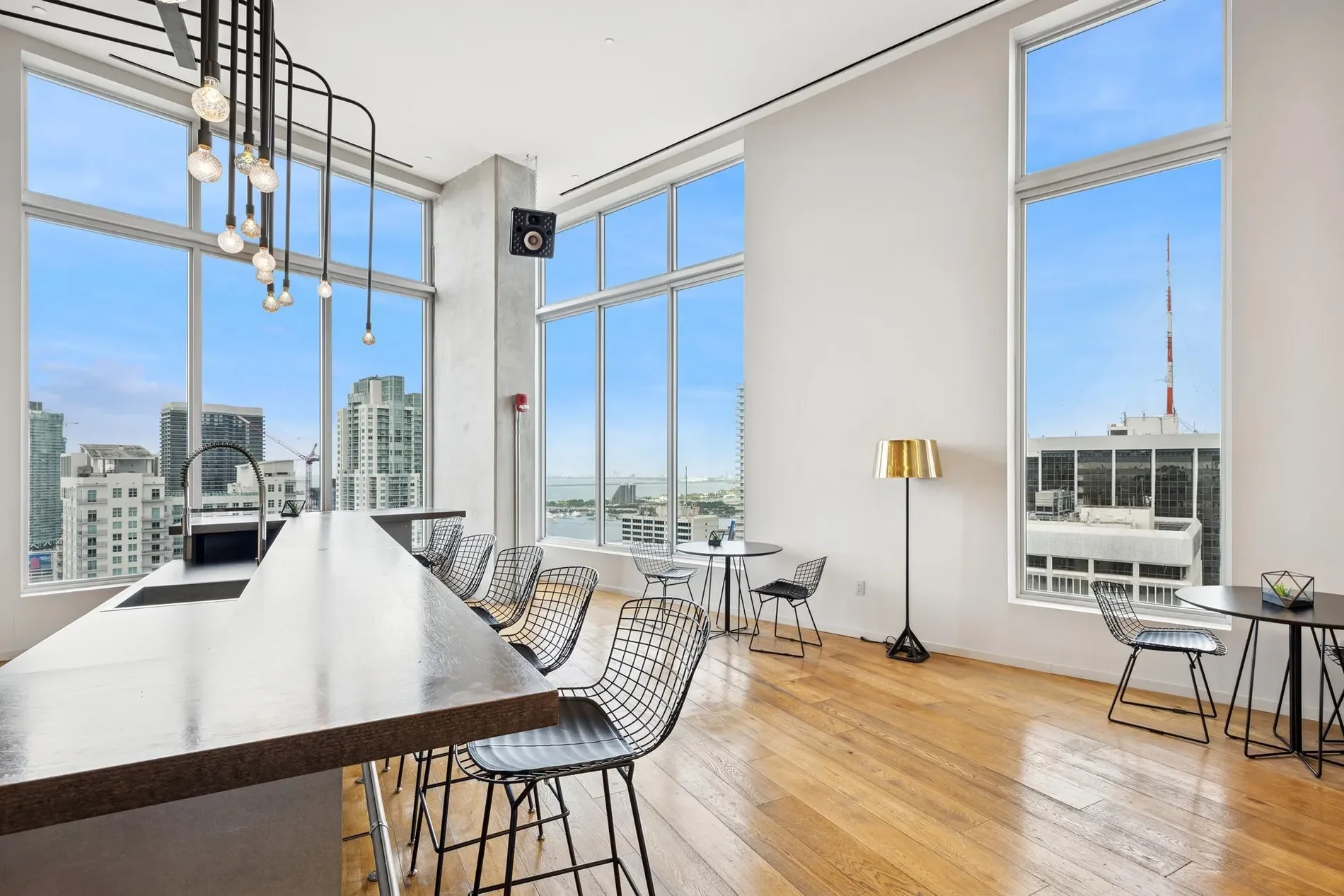 151 SE 1st St, Miami, Florida, United States. - Photo 23