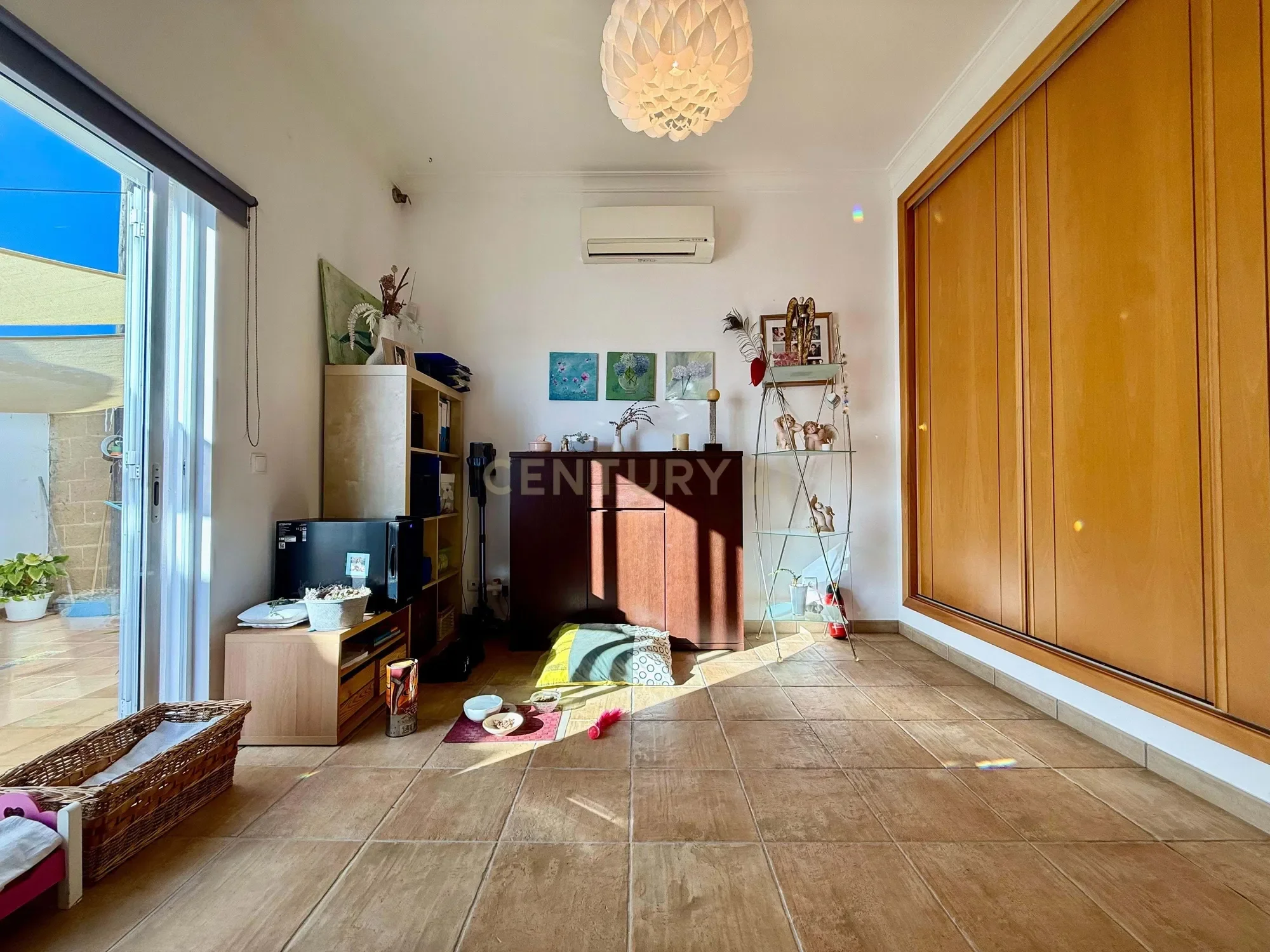 Gallery photo 8